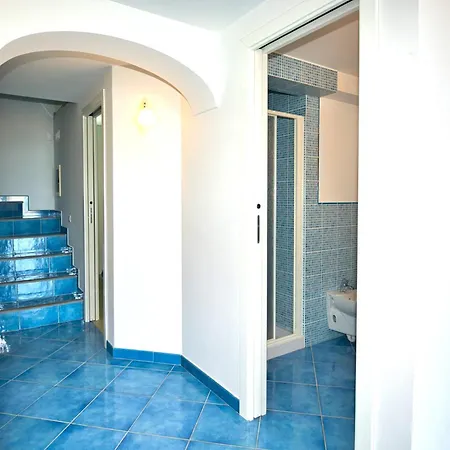 アパート Casa Tittina Ponte Centro イスキア島